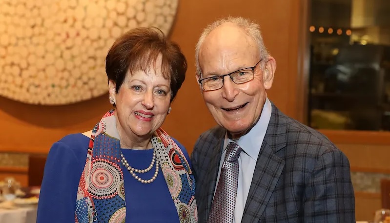 Carrie Woliver and husband Ron at the 2021 TUTS Leading Ladies Luncheon. Photo by Priscilla Dixon.